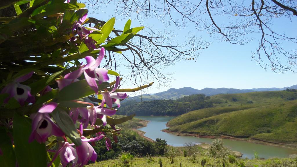 פירקאיה Pousada Canto Do Lago מראה חיצוני תמונה